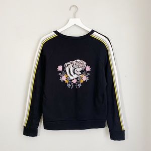 Aritzia Golden by Tna Tiger Embroider Black Crewneck